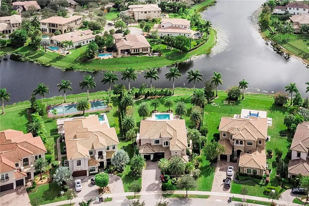 10150 Sweet Bay Court Parkland FL 33076