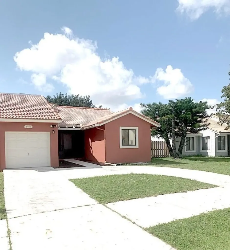 6445 Country Fair Circle Boynton Beach FL 33437