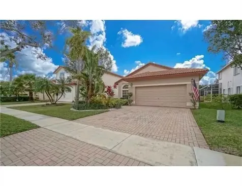 1243 NW 192nd Terrace Pembroke Pines FL 33029