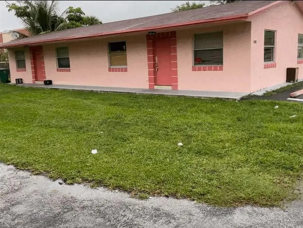 6027 SW 36th Court Miramar FL 33023