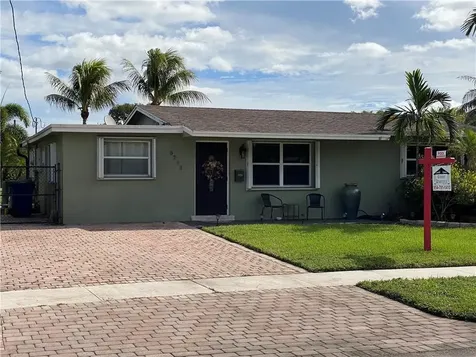 5208 SW 94th Avenue Cooper City FL 33328