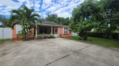 1481 NE 132nd Road North Miami FL 33161