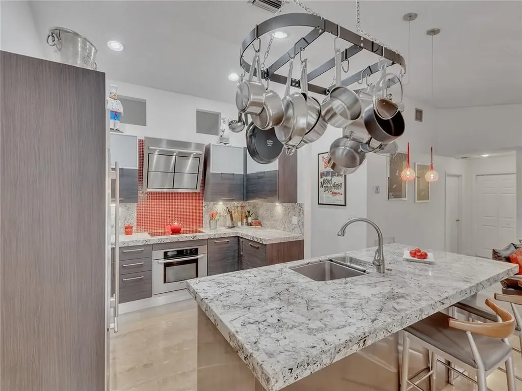 4925 NW 64th Terrace Coral Springs FL 33067