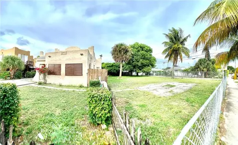 615 38th Street West Palm Beach FL 33407