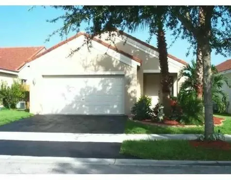 1565 Mira Vista Circle Weston FL 33327