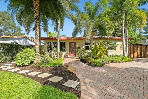 13 NE 26th Court Wilton Manors FL 33334