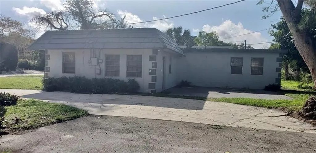 2701 NW 18th Terrace Oakland Park FL 33311