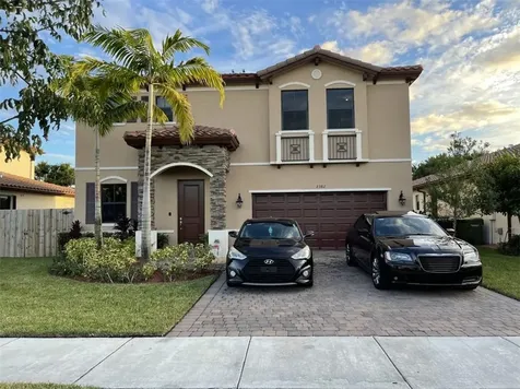 2382 SE 3rd Street Homestead FL 33033