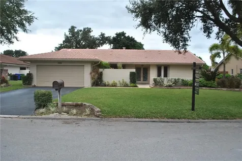8500 NW 2nd Manor Coral Springs FL 33071