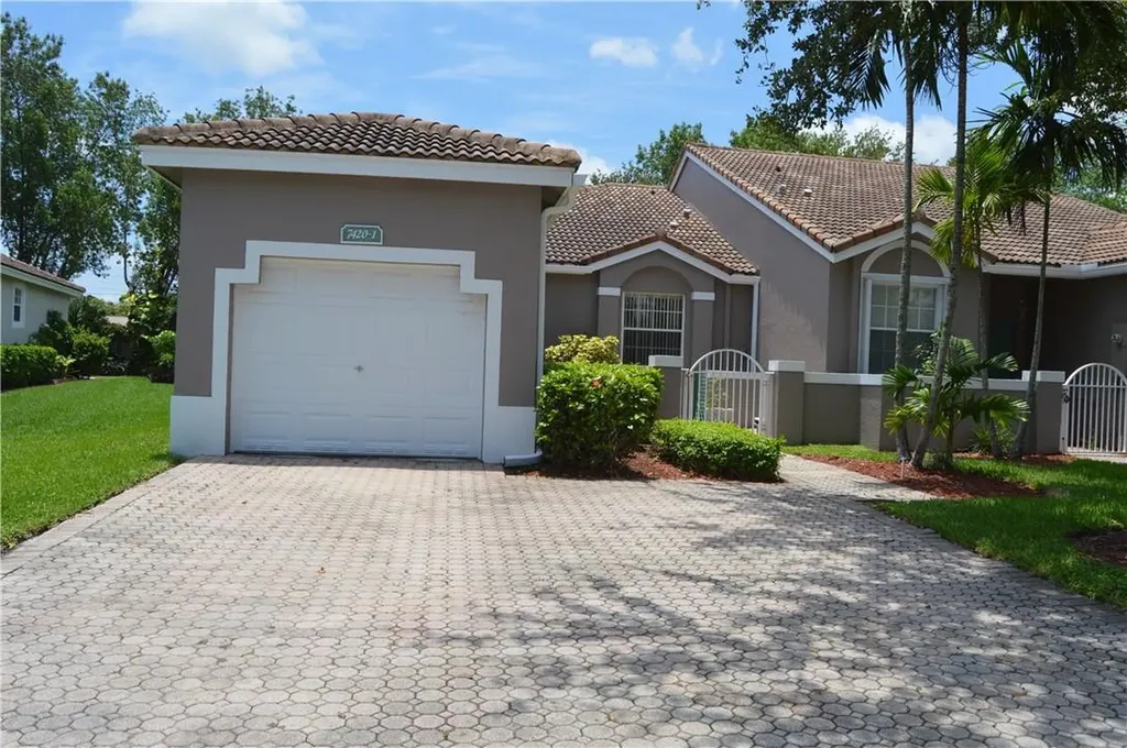 7420 S Aragon Boulevard Sunrise FL 33313