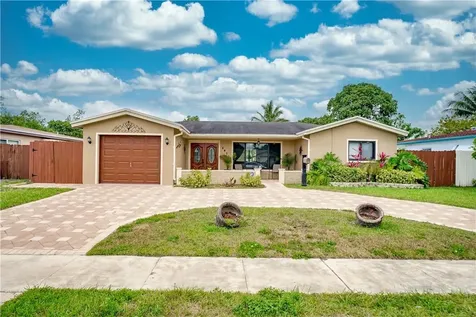 4470 NW 43rd Street Lauderdale Lakes FL 33319