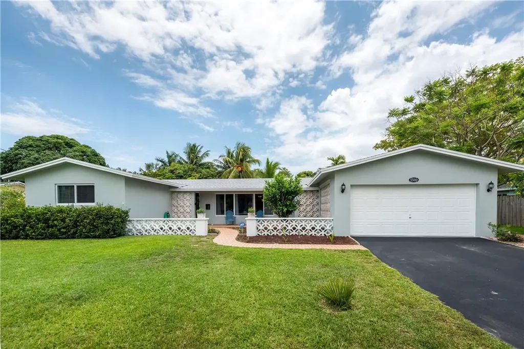 5500 SW 5th Street Plantation FL 33317