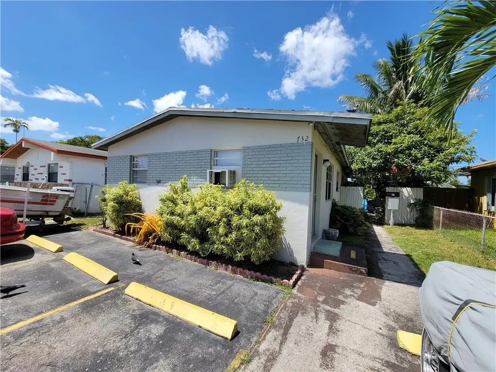 732 NW 4th Street Hallandale Beach FL 33009