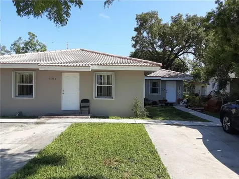 6309 Eaton Street Hollywood FL 33024