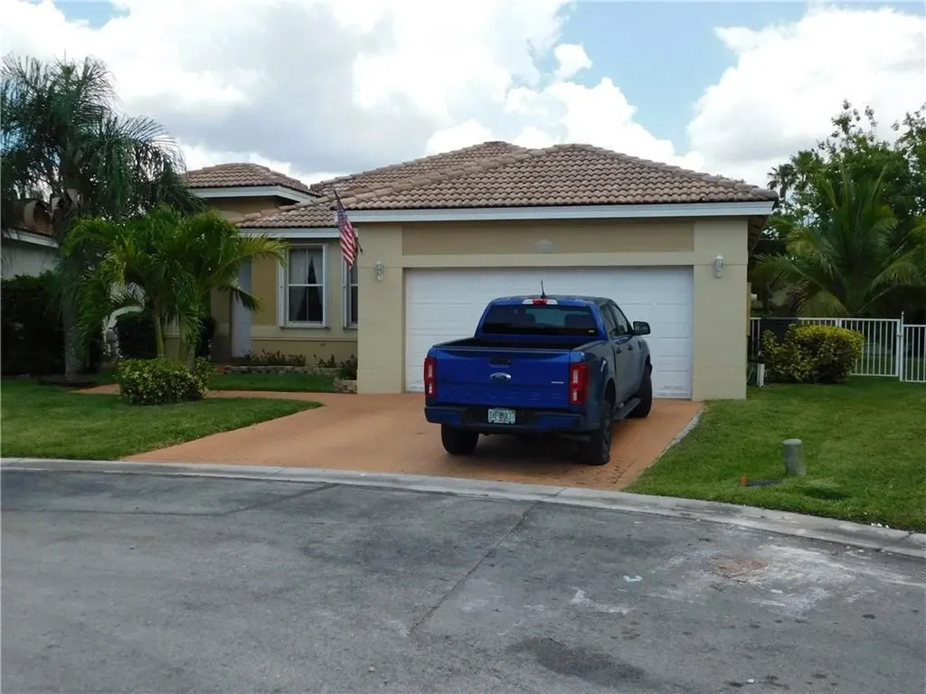 12611 SW 28th Street Miramar FL 33027