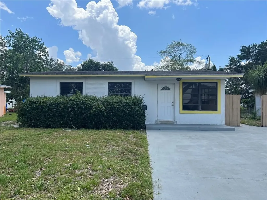 7330 Hayes Street Hollywood FL 33024
