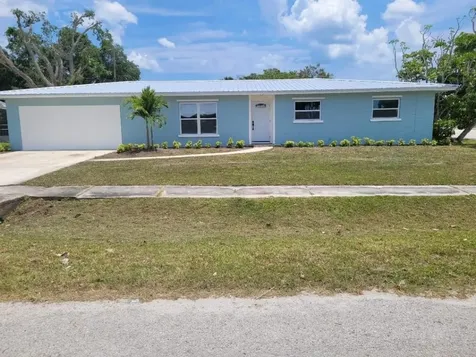 2930 Sherwood Lane Fort Pierce FL 34982