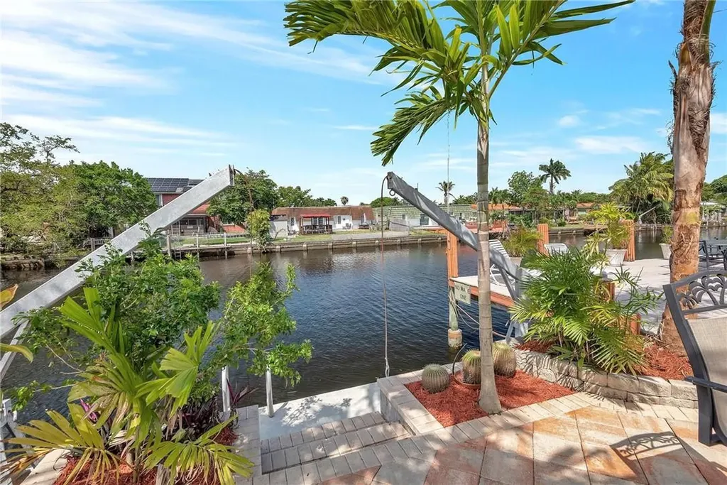 1871 NW 36th Street Oakland Park FL 33309
