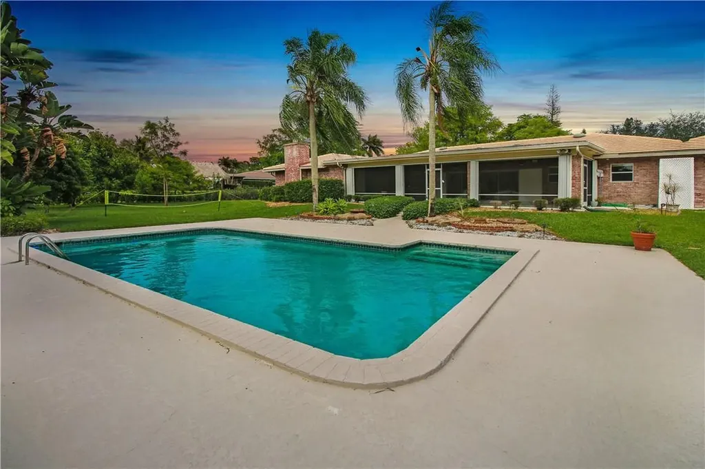 4080 NW 100th Avenue Coral Springs FL 33065
