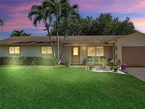 13701 SW 37th Court Davie FL 33330