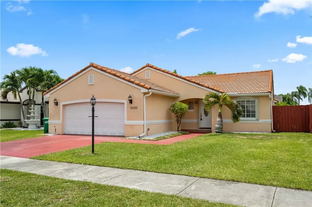 16332 SW 76th Street Miami FL 33193
