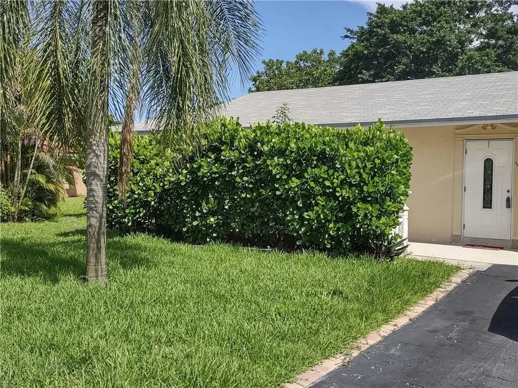 7101 NW 90th Terrace Tamarac FL 33321