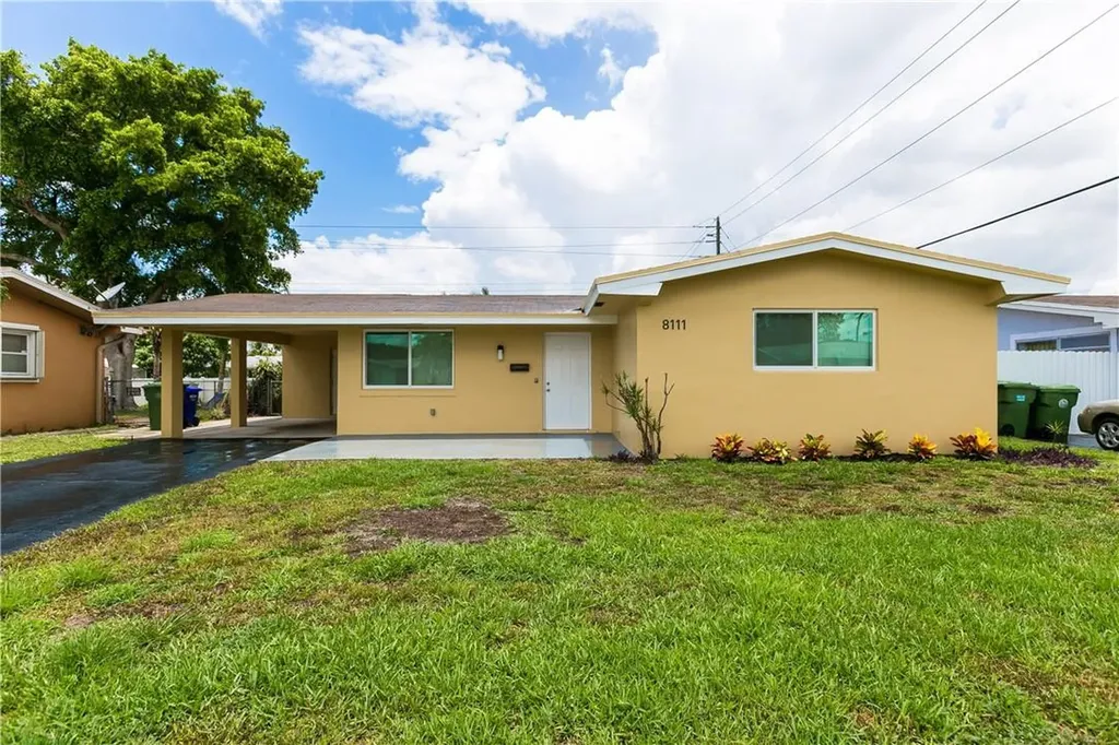 8111 NW 10th Street Pembroke Pines FL 33024