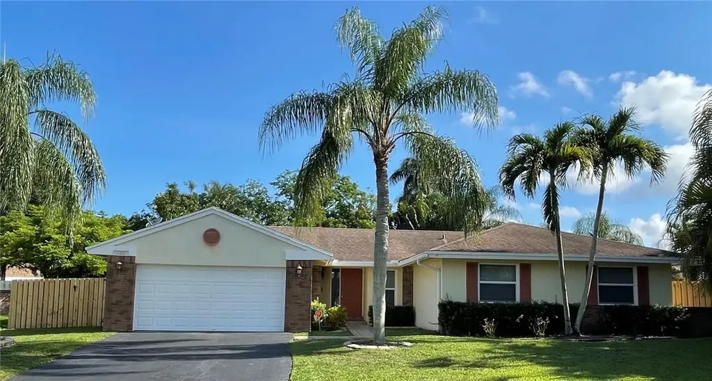 14641 Poplar Hill Court Davie FL 33325