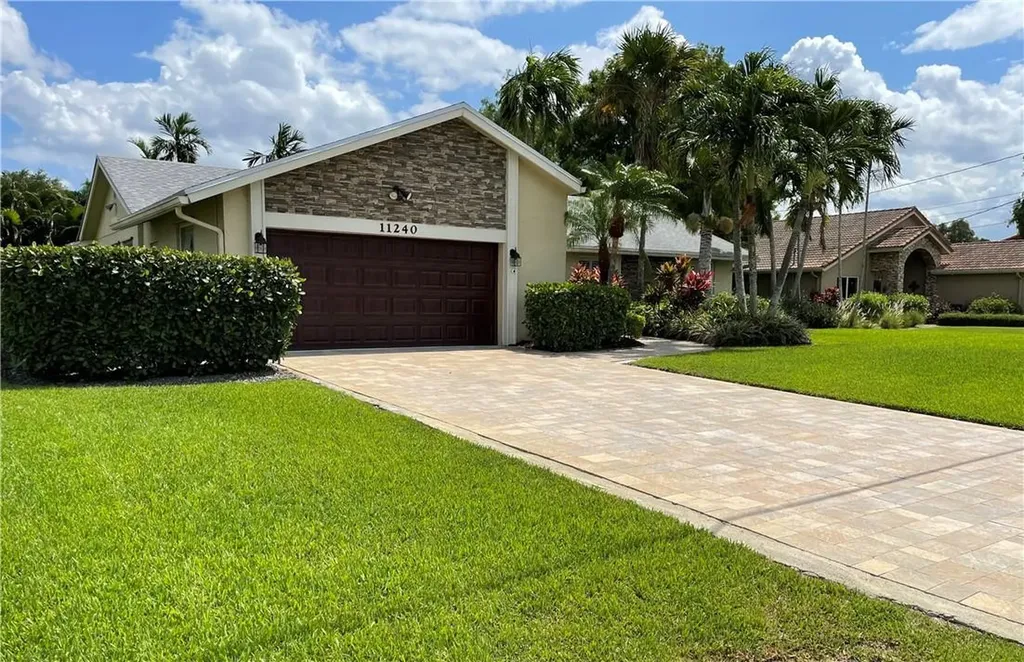 11240 NW 27th Court Plantation FL 33323