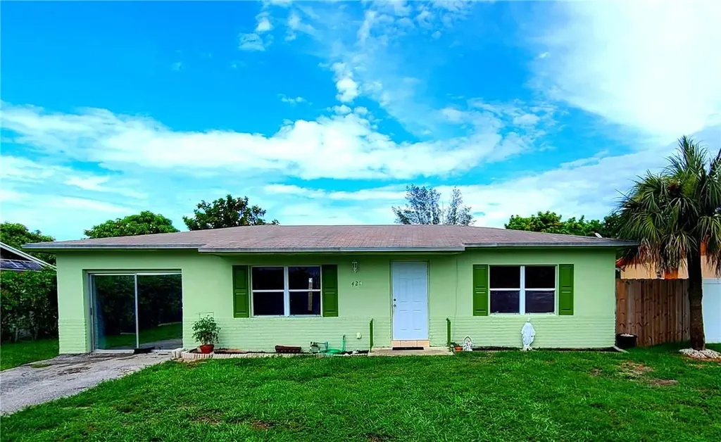421 SW 80th Terrace North Lauderdale FL 33068