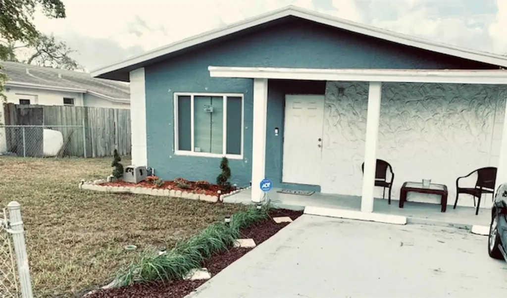 124 NW 8th Street Pompano Beach FL 33060
