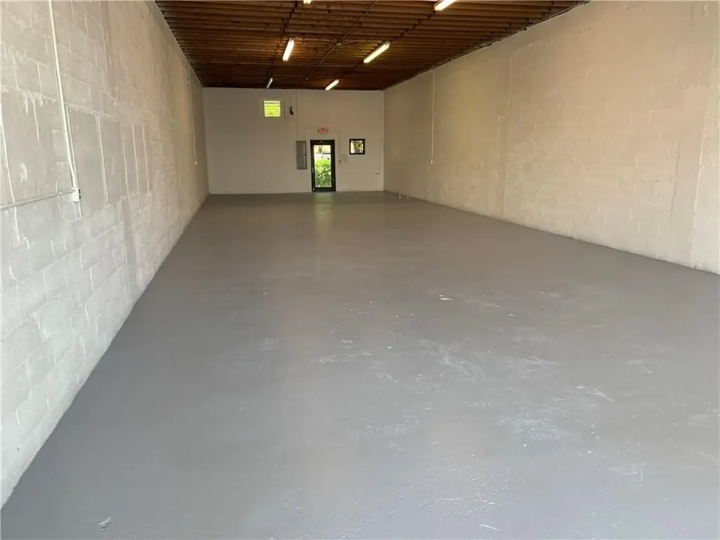 151 SW 5th Street Pompano Beach FL 33060