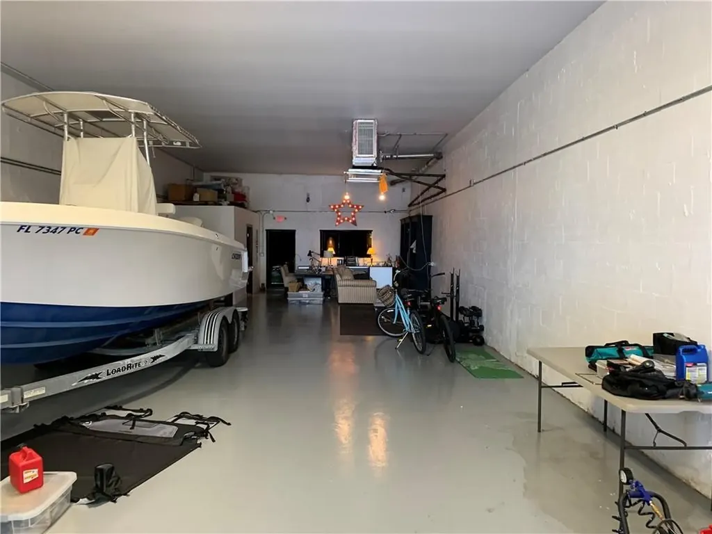 151 SW 5th Street Pompano Beach FL 33060