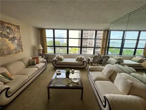 1440 Brickell Bay Drive Miami FL 33131