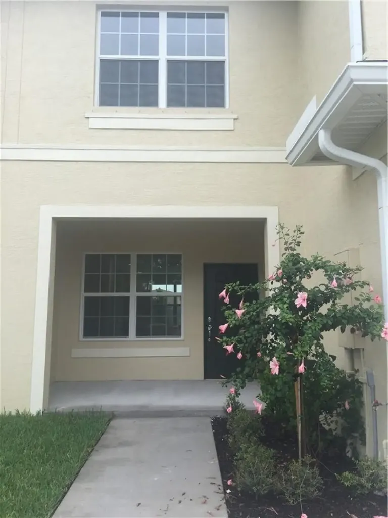 2501 NW Treviso Circle Port St Lucie FL 34986