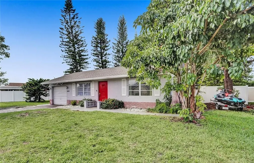 9605 NW 80th Court Tamarac FL 33321