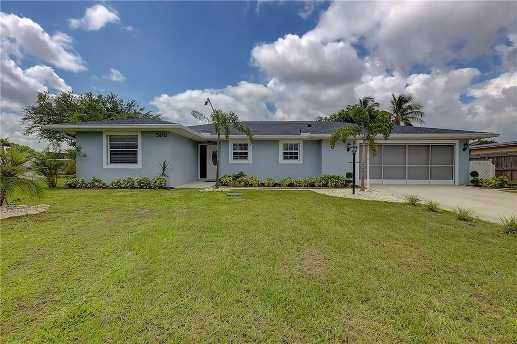 588 Beach Avenue Port St Lucie FL 34952