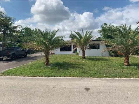 2885 SW 13th Street Fort Lauderdale FL 33312