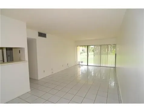 5911 Washington Street Hollywood FL 33023
