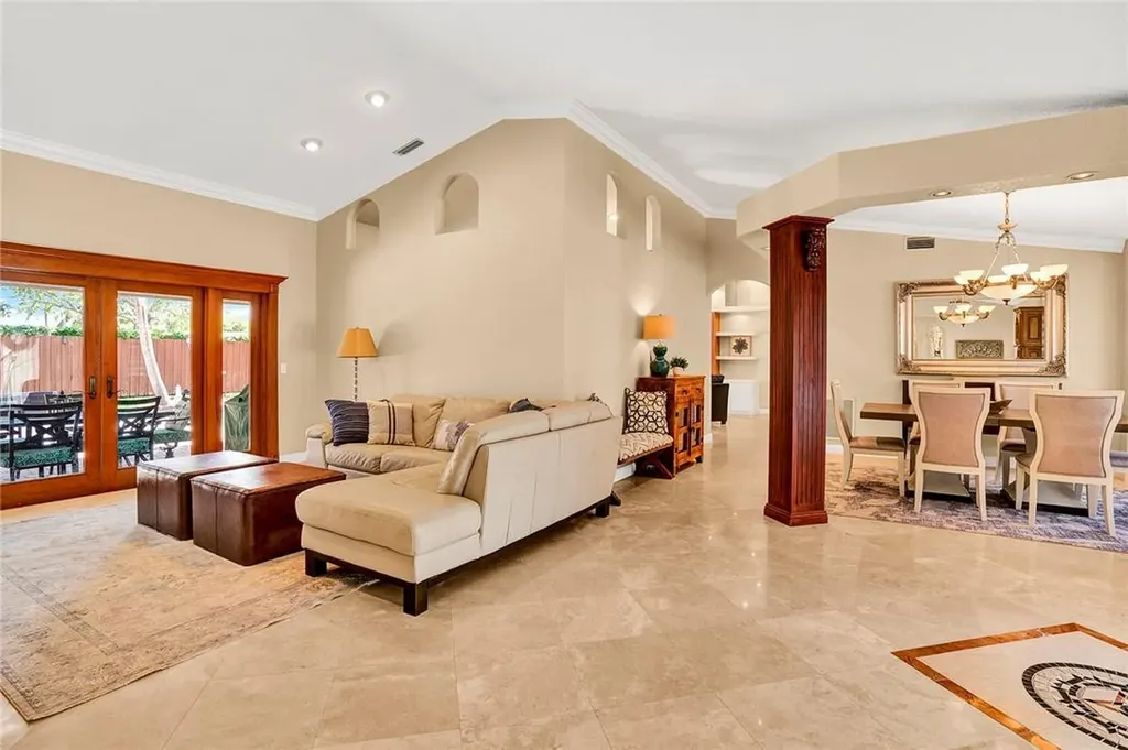 10141 SW 18th Street Davie FL 33324