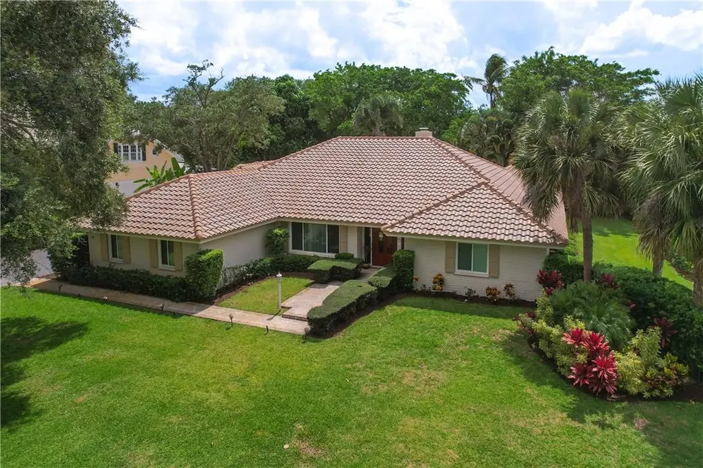 10947 Gleneagles Road Boynton Beach FL 33436