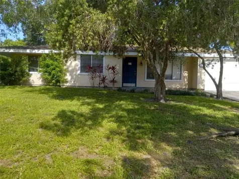 474 SW Kentwood Road Port St Lucie FL 34953