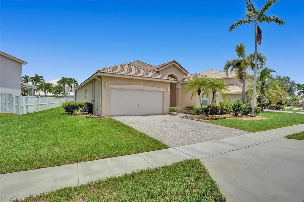 649 SW 168th Way Pembroke Pines FL 33027