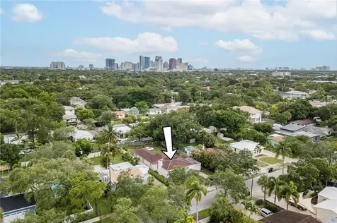 825 SW 18th Street Fort Lauderdale FL 33315