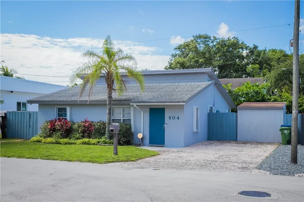 604 NE 27th Street Wilton Manors FL 33334