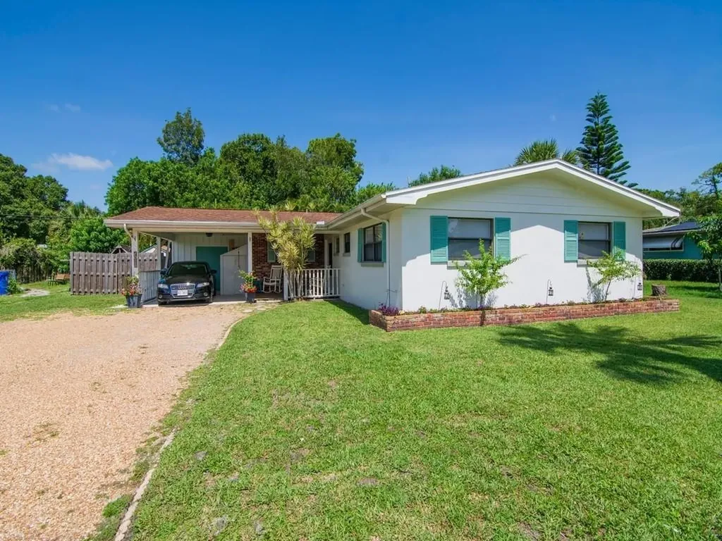 1055 36th Avenue Vero Beach FL 32960