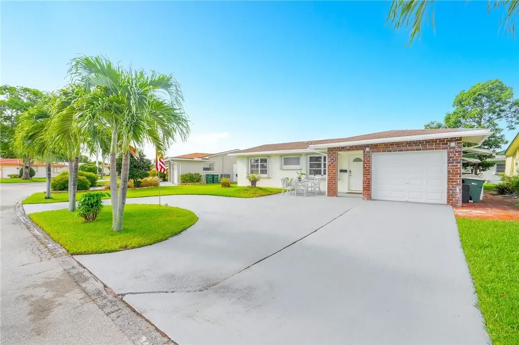 4602 Highland Drive Tamarac FL 33319
