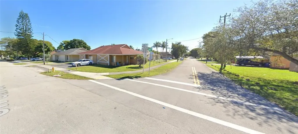 851-853 SW 8th Street Hallandale Beach FL 33009