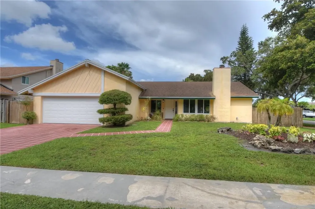 4920 SW 101st Avenue Cooper City FL 33328
