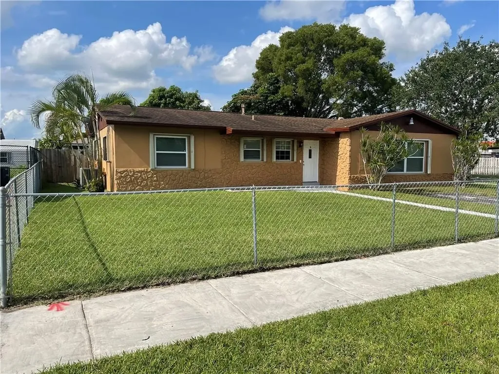 11014 SW 154th Terrace Miami FL 33157